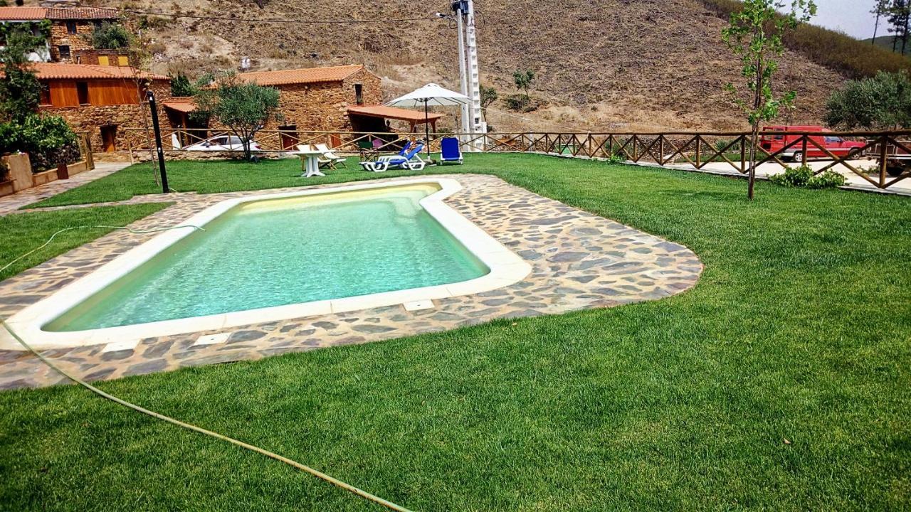 Refugio Do Raposo/Casa Deneb Villa Montes da Senhora Bagian luar foto